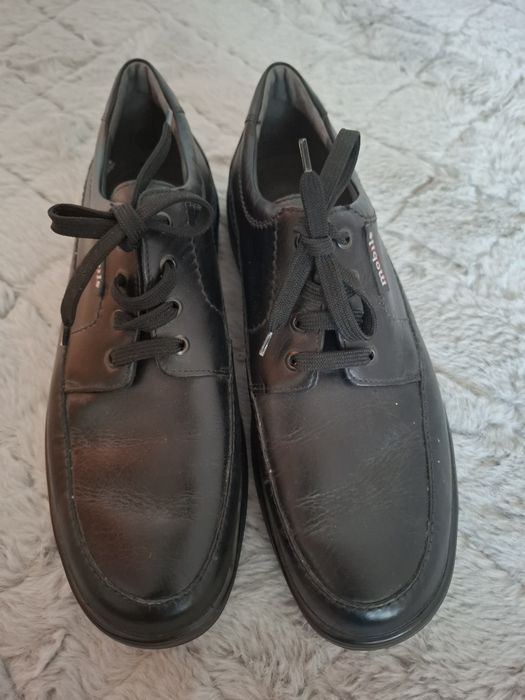 Czarne buty Mephisto