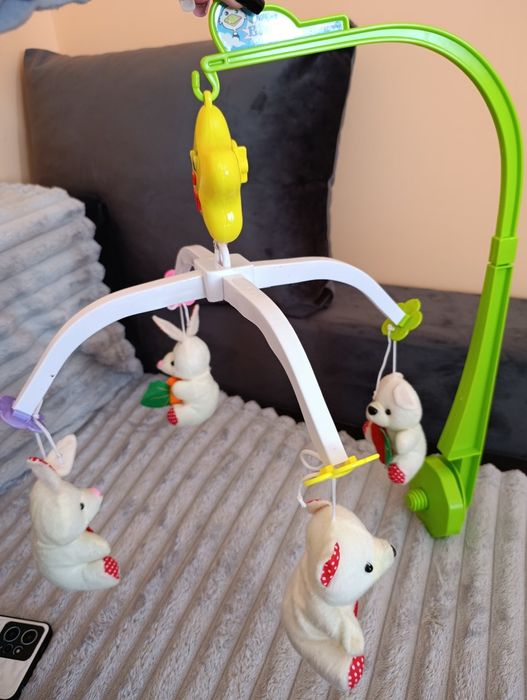 Продам мобіль в кроватку