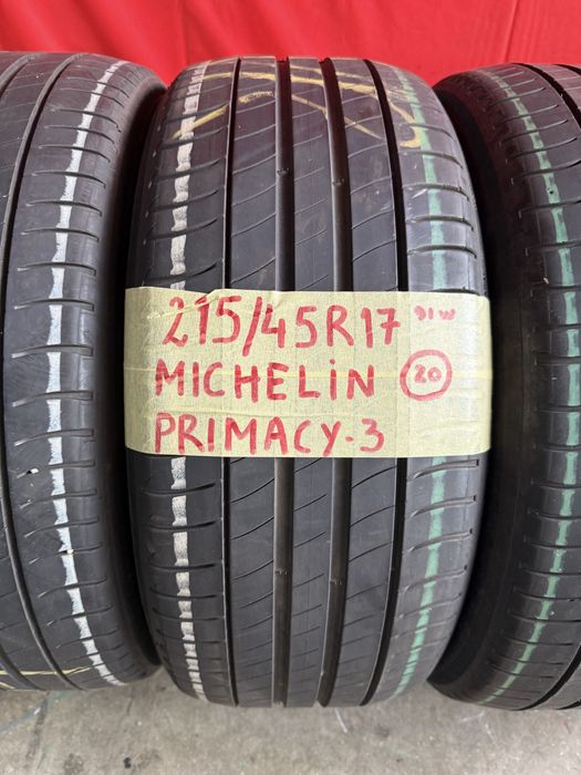 Pneus 215/45/17 Michelin Todos Iguais Impecaveis