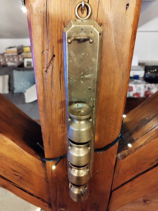 Stary, francuski wieszak na 4 kieliszki na jajka, mosiądz.