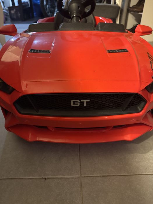 Carro a bateria Vermelho Gt para criança