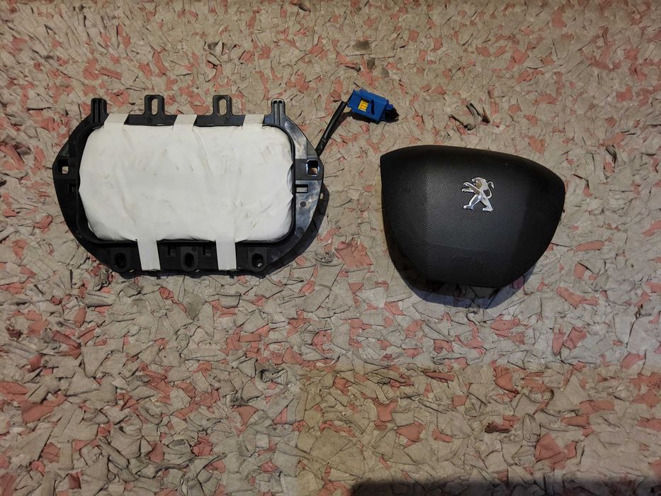 Peugeot 208, 308, and 2008 Airbag