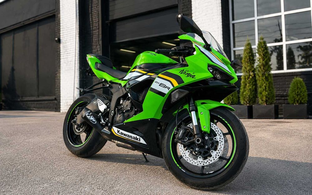 kawasaki zx4r - купити мототехніку - Ціна на OLX.ua