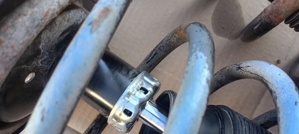 Sprężyny amortyzatory macperson vw Sharan 1.9 TDI
