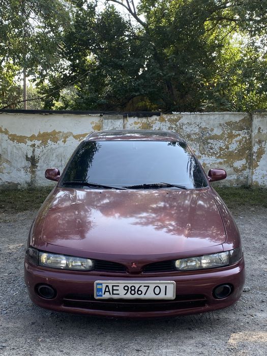 Mitsubishi Galant 7
