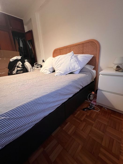 Cama com arrumação+colchão+cabeceira ratan