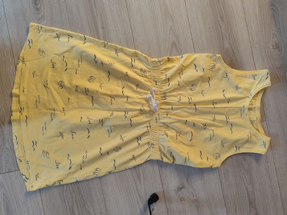 Dwie sukienki na lato r. 152 jak nowe