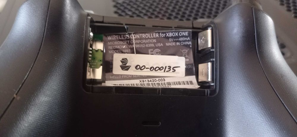 Геймпад Microsoft Xbox ONE та Series X/S Wireless Controller