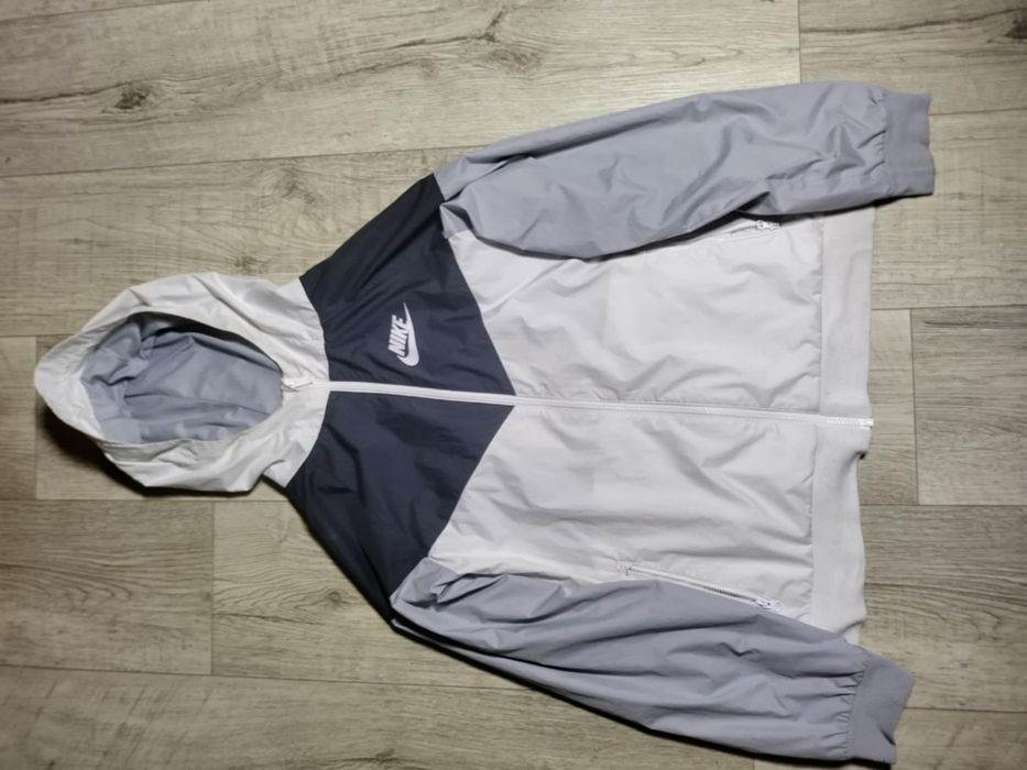 wiatrówka Nike rozmiar S