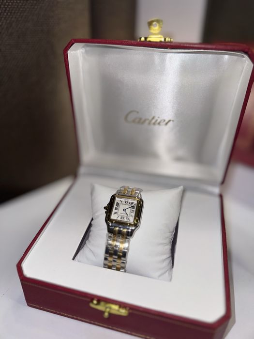 Часы женские Cartier 27  мм Кварцевые
