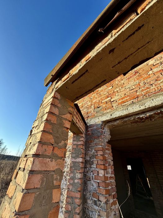 Продаж будинку у селі Вельбівне із земельною ділянкою 25 сот