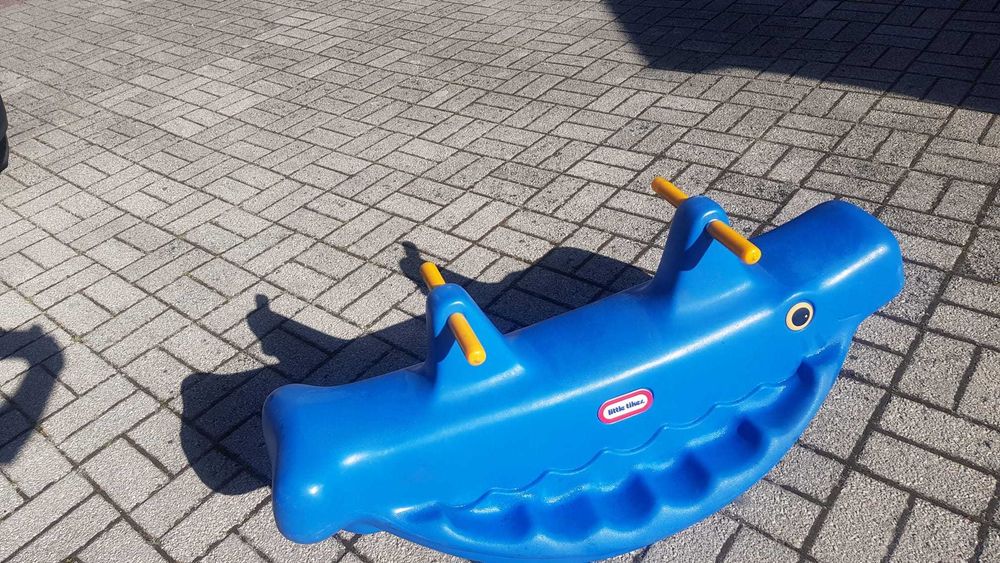 Baloiço Little Tikes