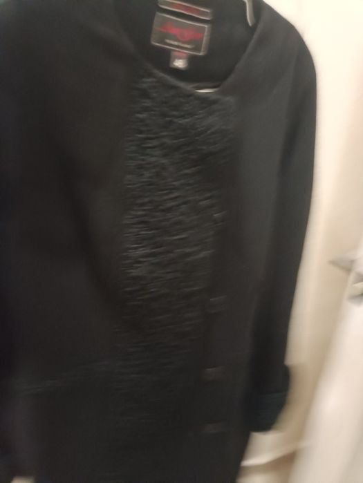 Пальто зимове 46 розміру