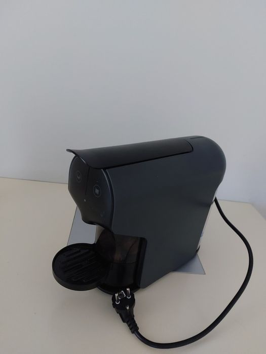 Máquina de café Delta Q pronta a utilizar