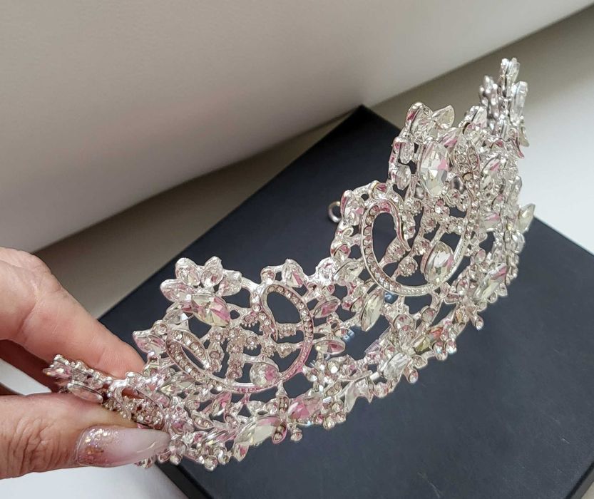 Srebrna Korona diadem kryształy swarovski