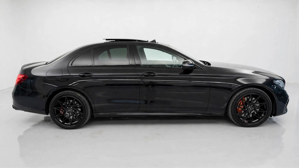 Mercedes e300de amg plug-in 9g-tronic — photo 5