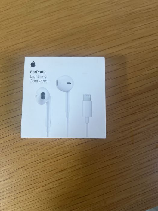 EarPods lightning novos - sem uso na caixa