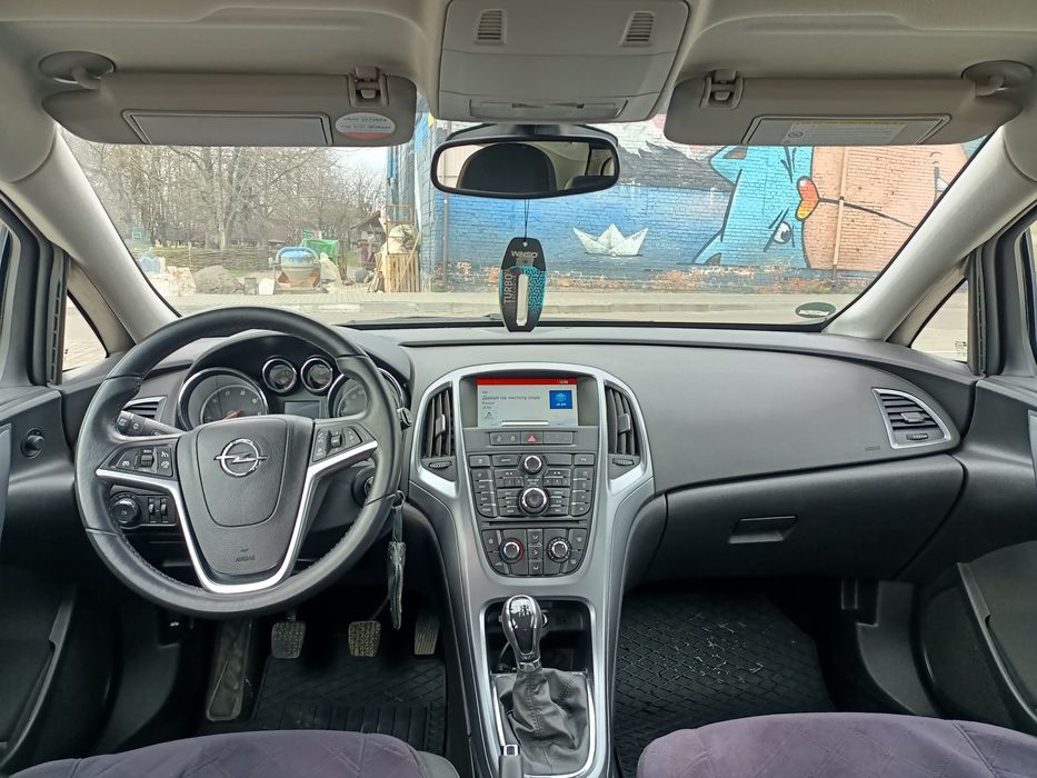 Опель Астра j Opel Astra j