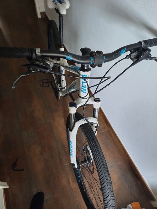 Bicicleta Mondraker roda 27.5