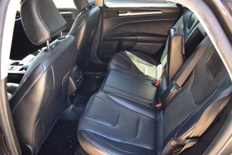 2020 Ford Fusion Titanium