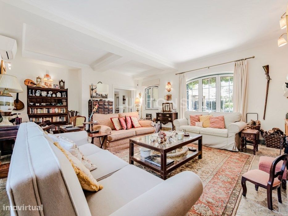 Moradia com piscina e lote de 3.820 m², Bicesse, Cascais