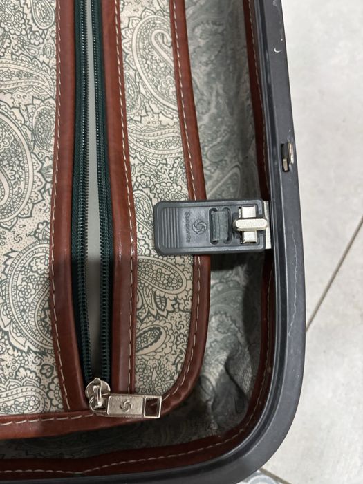 Zestaw Eleganckich Walizek Vintage – Samsonite (4 sztuki)