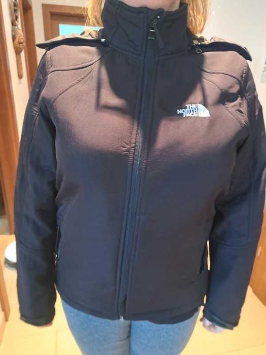 Softshell damski marki The North Face