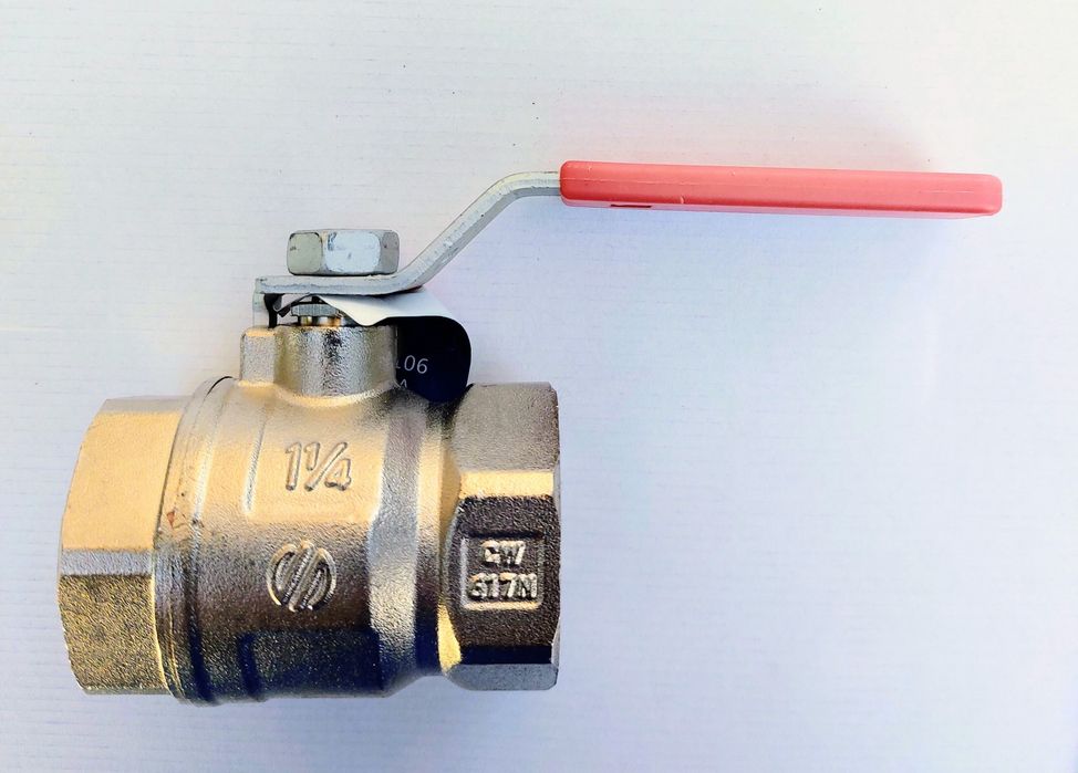 Zawór kulowy woda 1 1/4" GW DN 32 PN30 SENA VA30