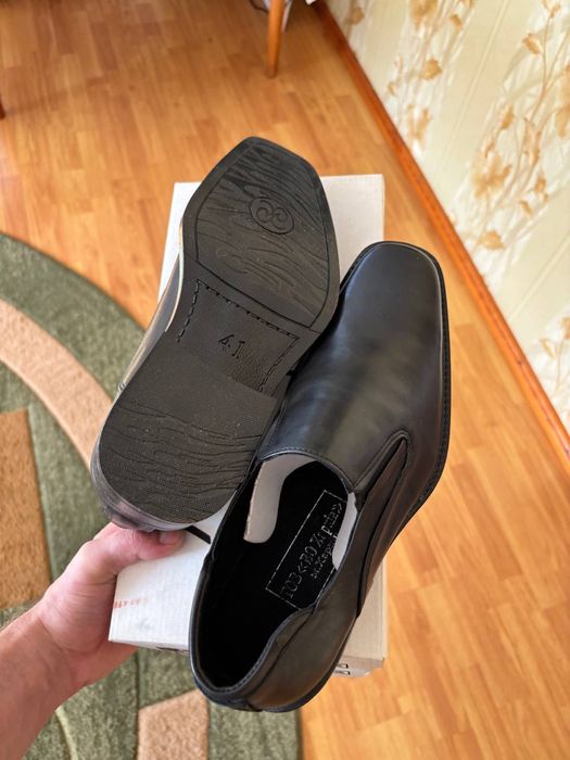 Чоловічі туфлі 41-5розмір