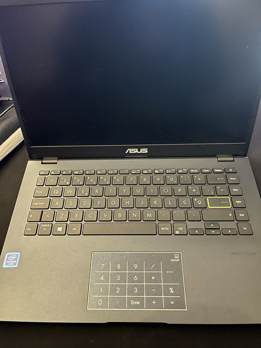 Asus  notebook pc E410