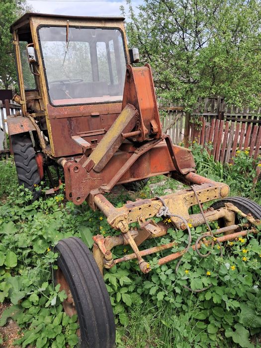 Трактор колісний, шалиТ-16