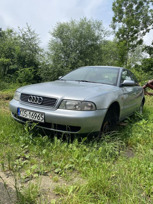 audi a4 b5 całosc lub na czesci