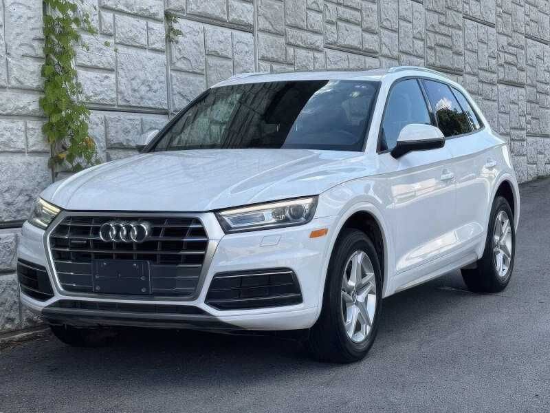 2018   Audi    Q5