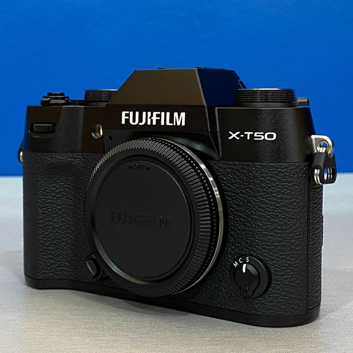 Fujifilm X-T50 (40.2MP) + XC 15-45mm PZ - NOVA - 3 ANOS DE GARANTIA