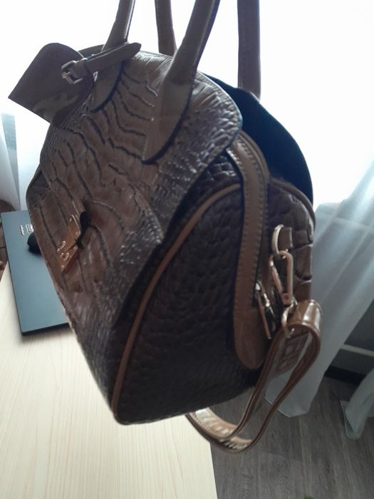 Сумка лакова  , нова