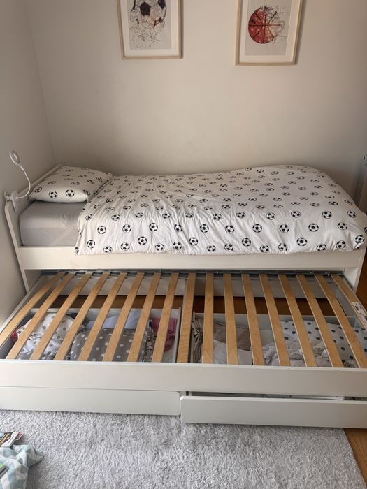 Cama dupla com mais 2 gavetas de arrumação SLÄKT