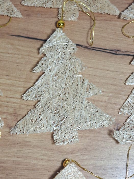 Ozdoby świąteczne choinkowe z sizalu choinki