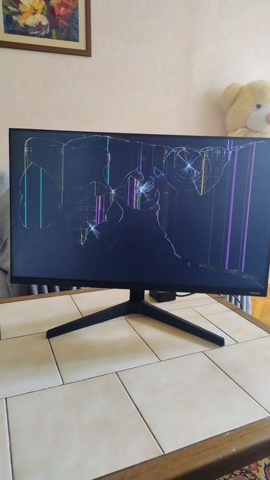 Монитор Samsung разбитая матрица