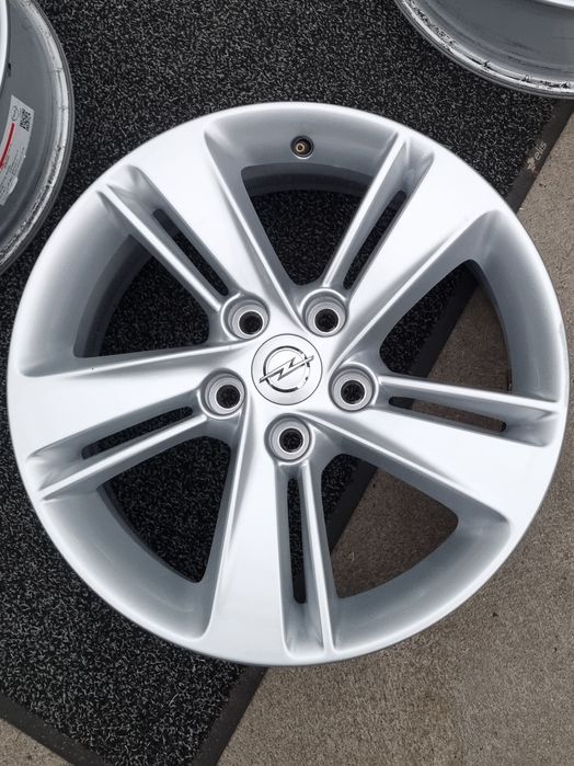Felgi Alu 17" Opel Insignia II B Zafira C Astra J GTC 5x115 Oryginalne