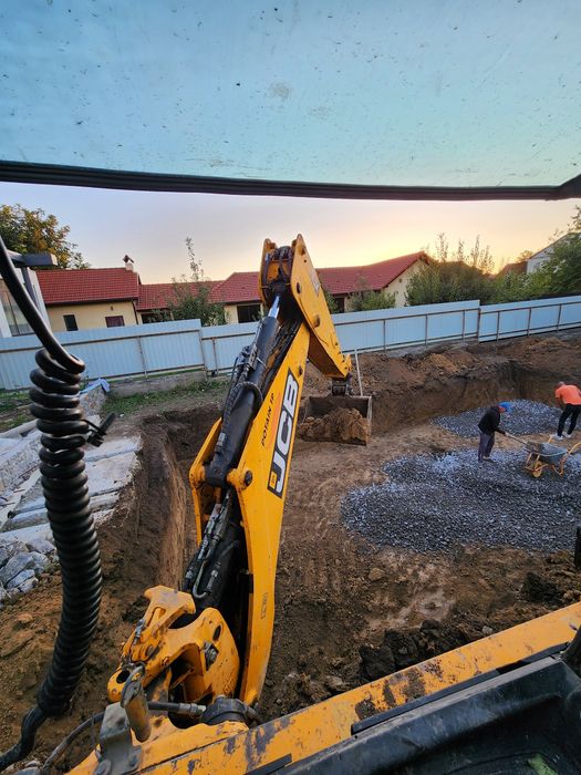 JCB 3CX, Послуги екскаватора наватажувача у Вінниці та прилеглі районі