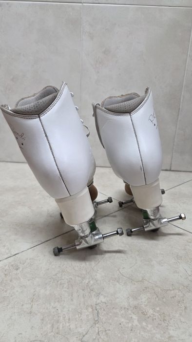 Vendo patins 230