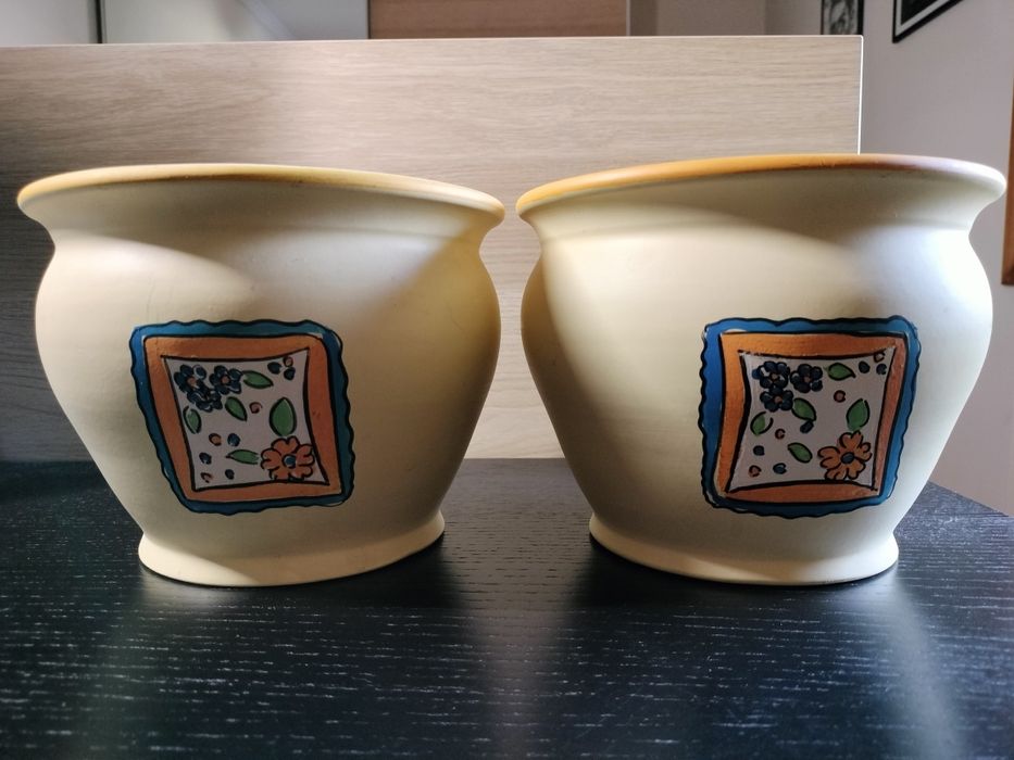 2 Porta Vasos amarelos