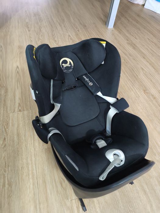 Cadeira Auto Cybex Sirona M2 i-Size + Base M ISOFIX (0–4 anos)