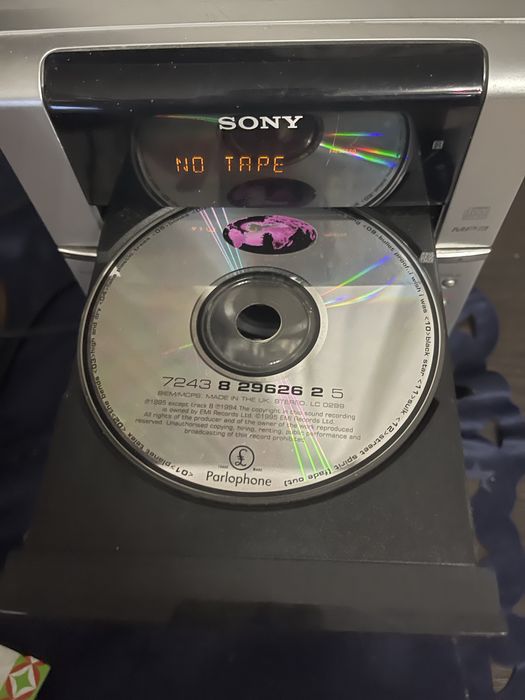 Музыкальный центр Sony