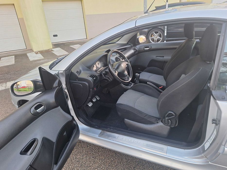 Peugeot 206 CC Irrepreensivel e sempre assistido de 07 de 2004