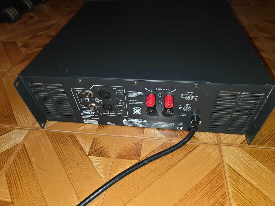Amplificador Next 3800