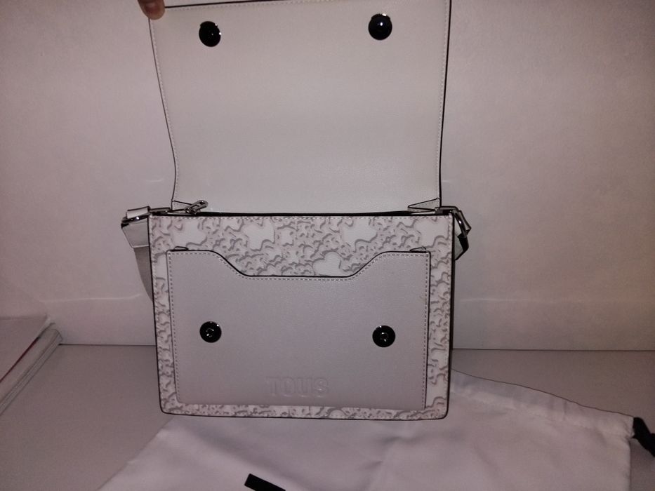 Mala tous completamente nova