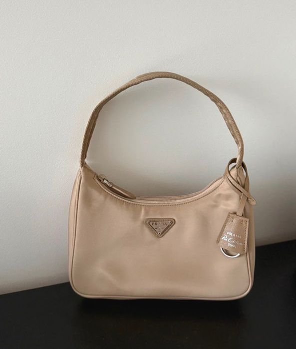 Torebka Prada re-edition 2000