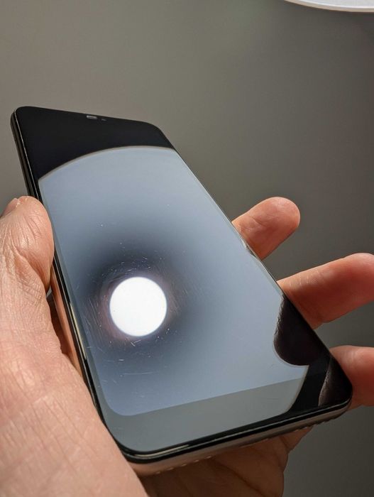 Xiaomi Mi A2 lite 4 / 64 GB + plecki