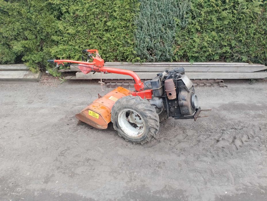 Ciągnik jedno osiowy Goldoni glebogryzarka Diesel 7 KM Lombardini 530